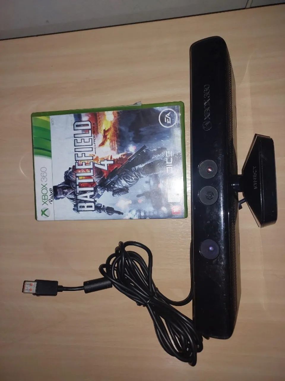 Microsoft Xbox 360 Slim 4gb + Kinect E Jogo - Foto 2
