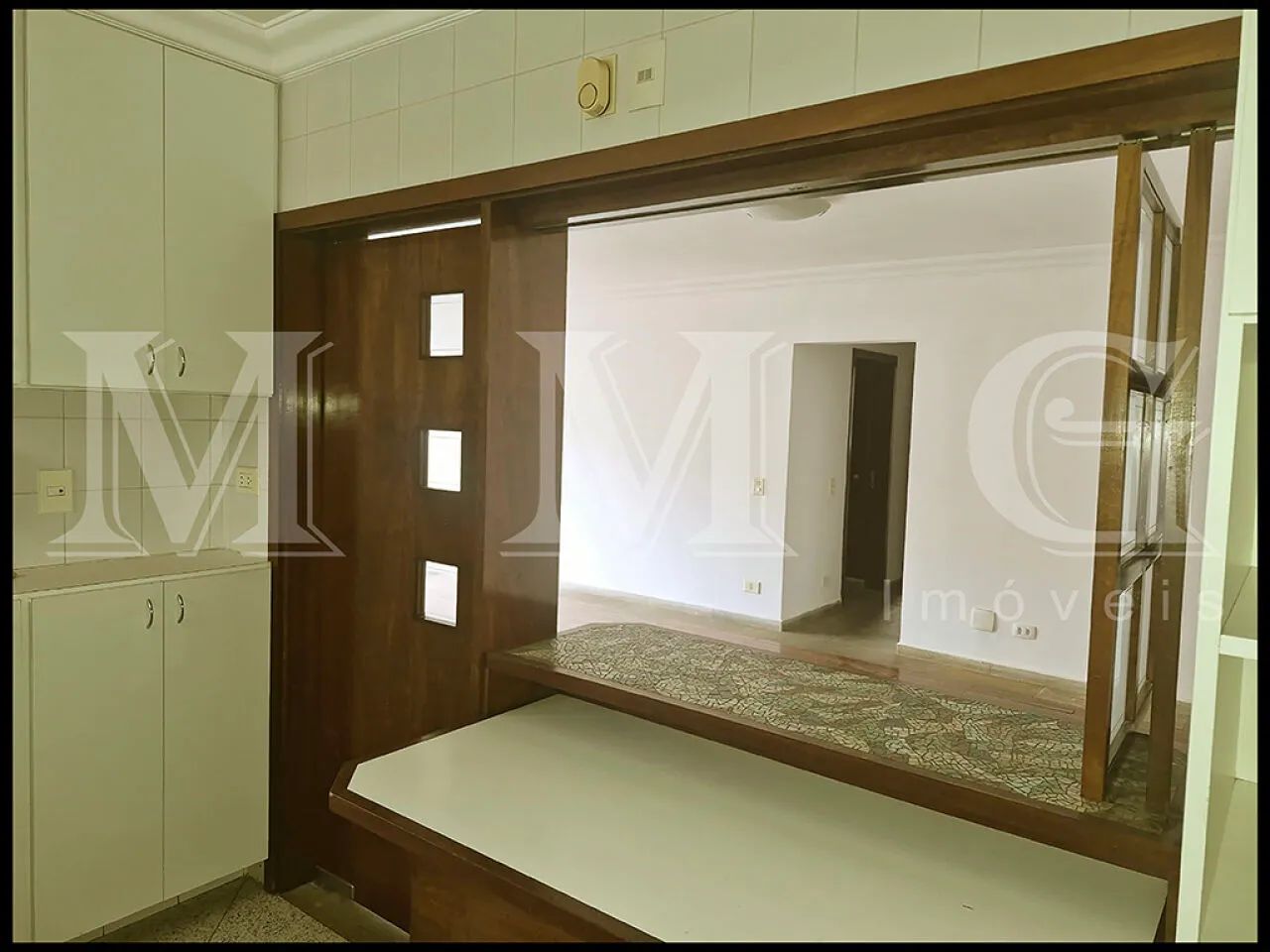 Apartamento Amplo com 3 Dormitórios e 1 Suíte no Paraíso - Foto 5