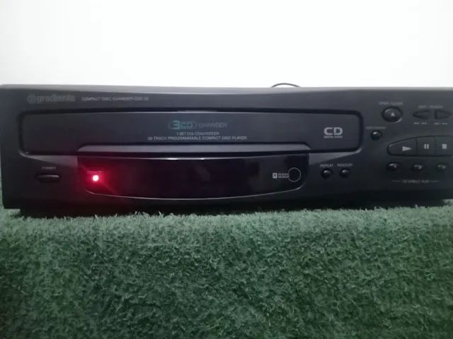cd player gradiente cdc 33 (restaurado com c remoto)