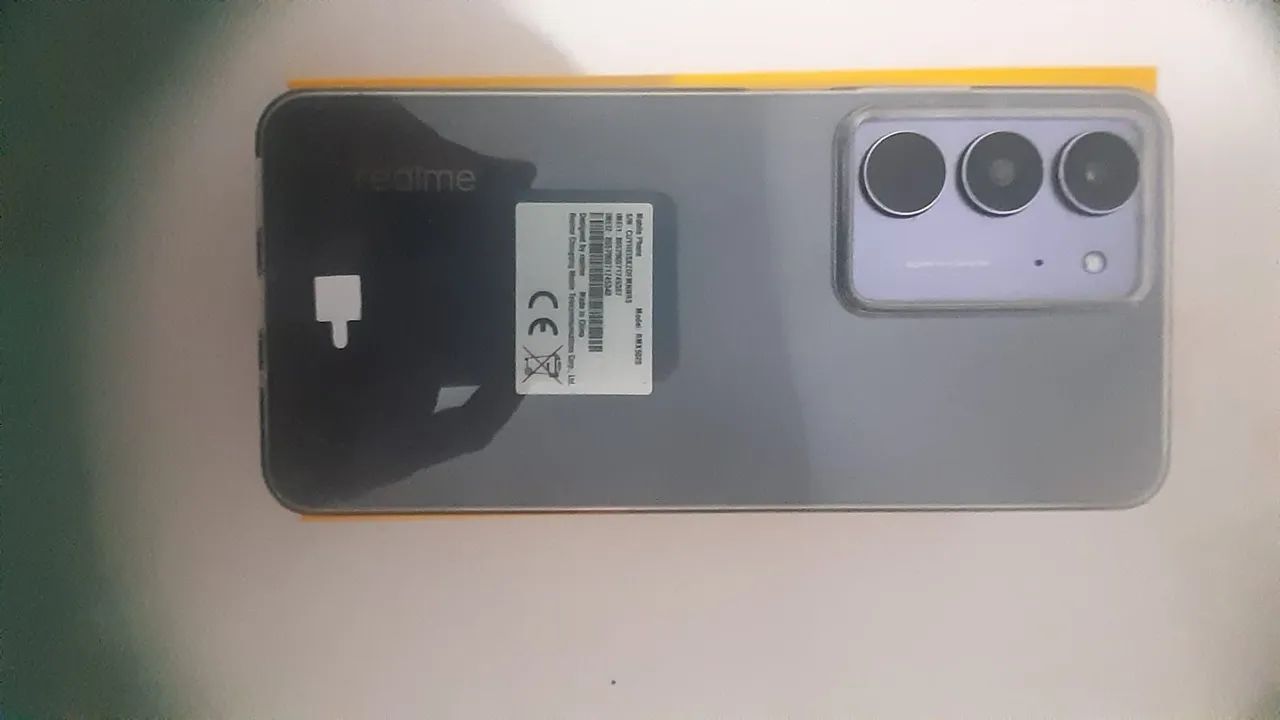 Celular realme C75x  impecável pegando TUDO!!!