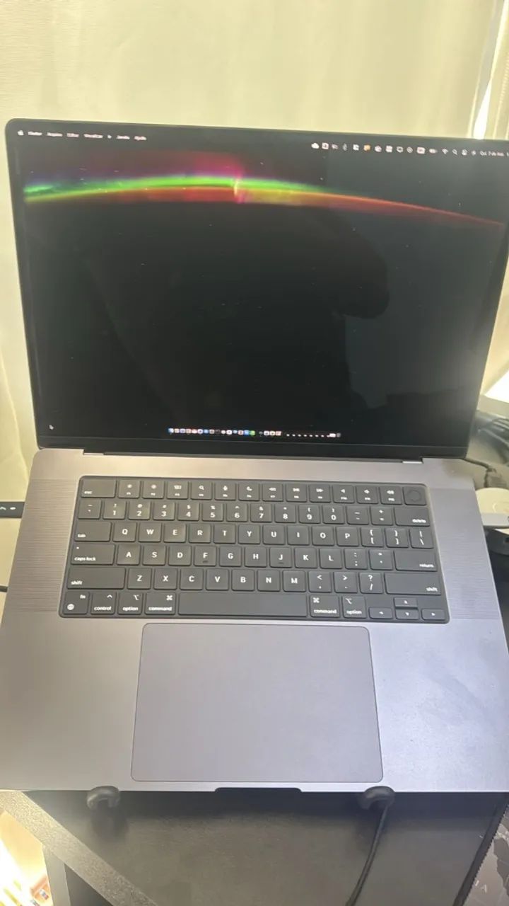 【美品】MacBook Pro 16 M3 Pro 36GB 512GB Macbook Pro 16 - M3 Pro - 36Gb - 512Gb SSD - Notebooks - Plano