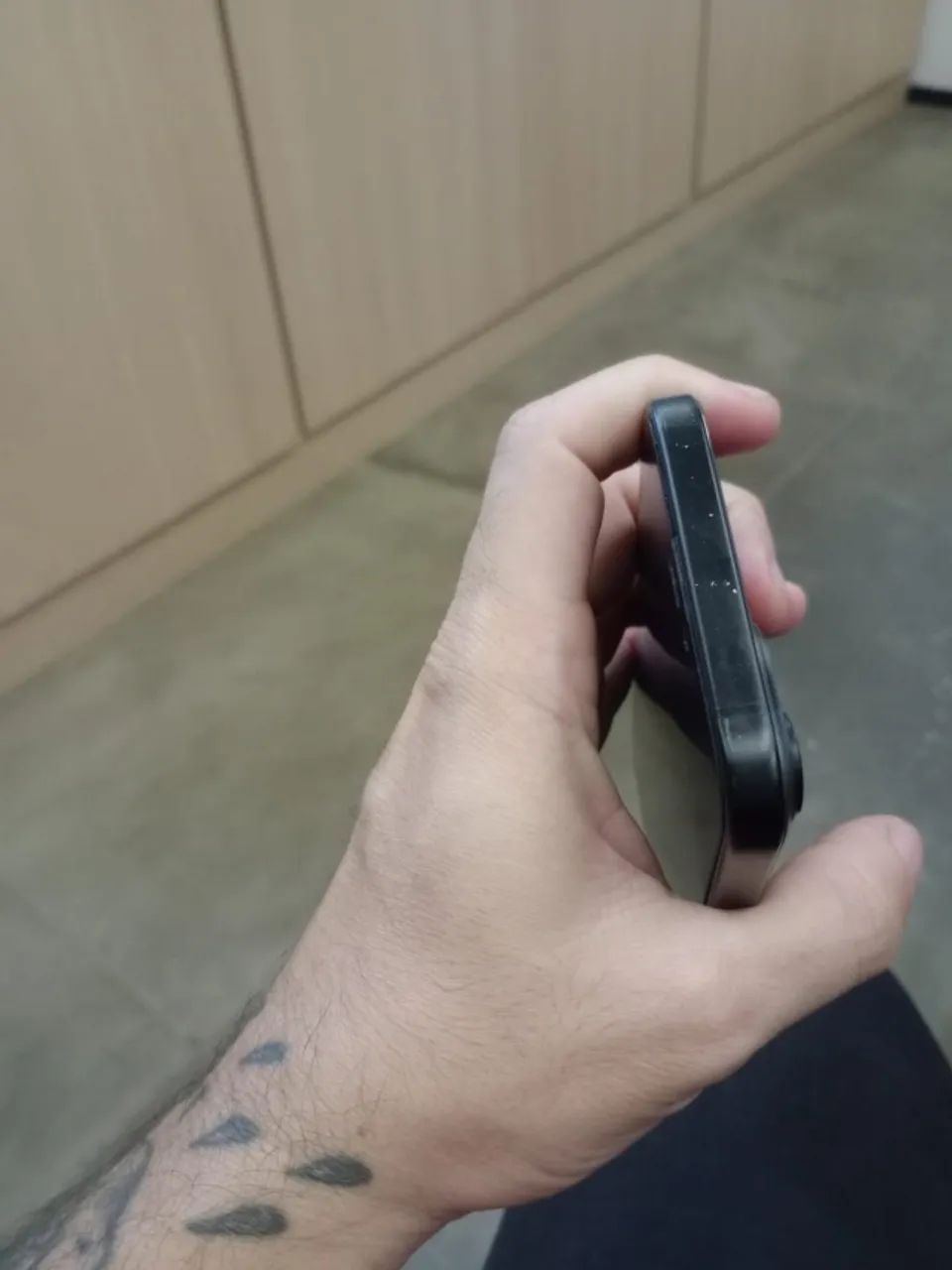 iPhone 15 Plus 96% de Bateria - Foto 2