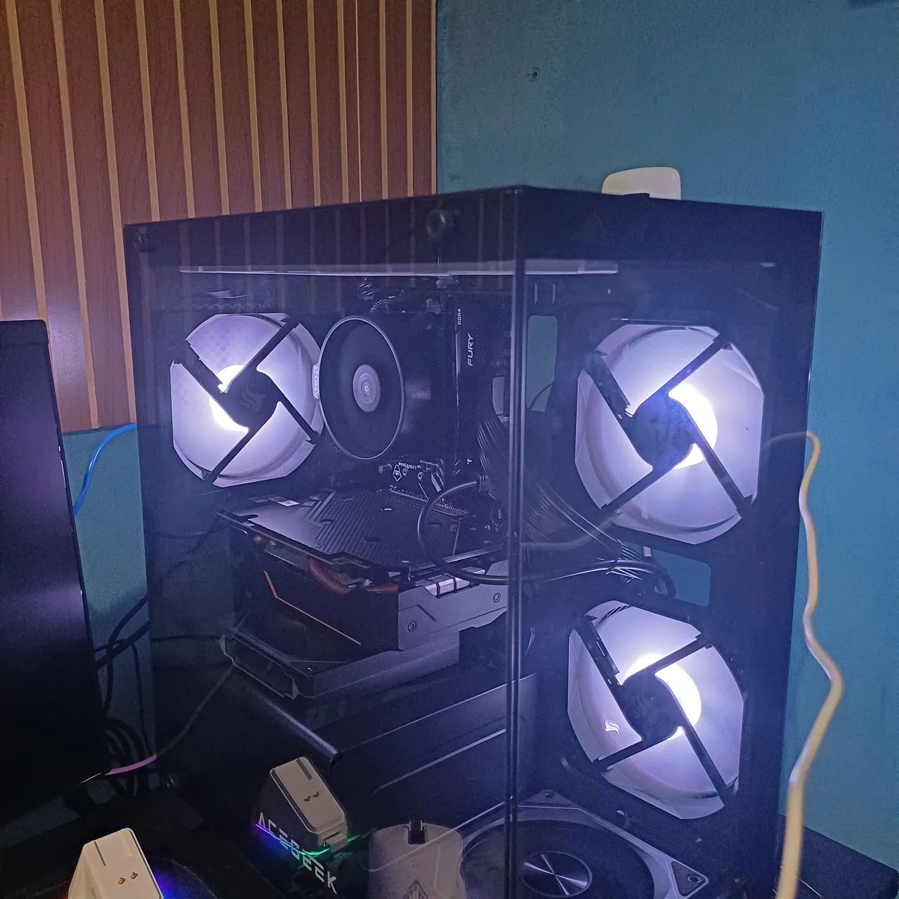 Pc gamer troco em iphone novo - Foto 4