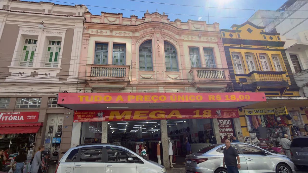 Casa comercial bem no centro para venda - Foto 2