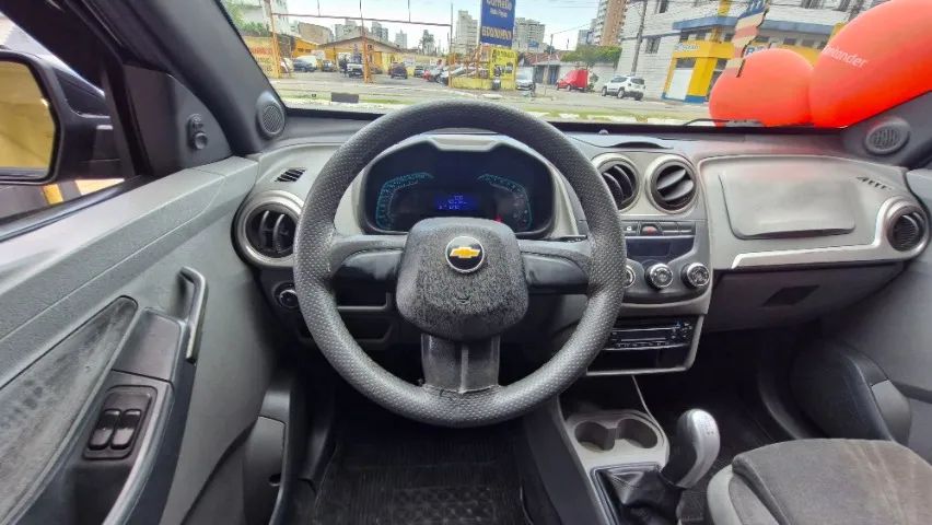 Chevrolet Agile LTZ 1.4 MPFI 8V Flexpower 5P 2011 - Foto 8