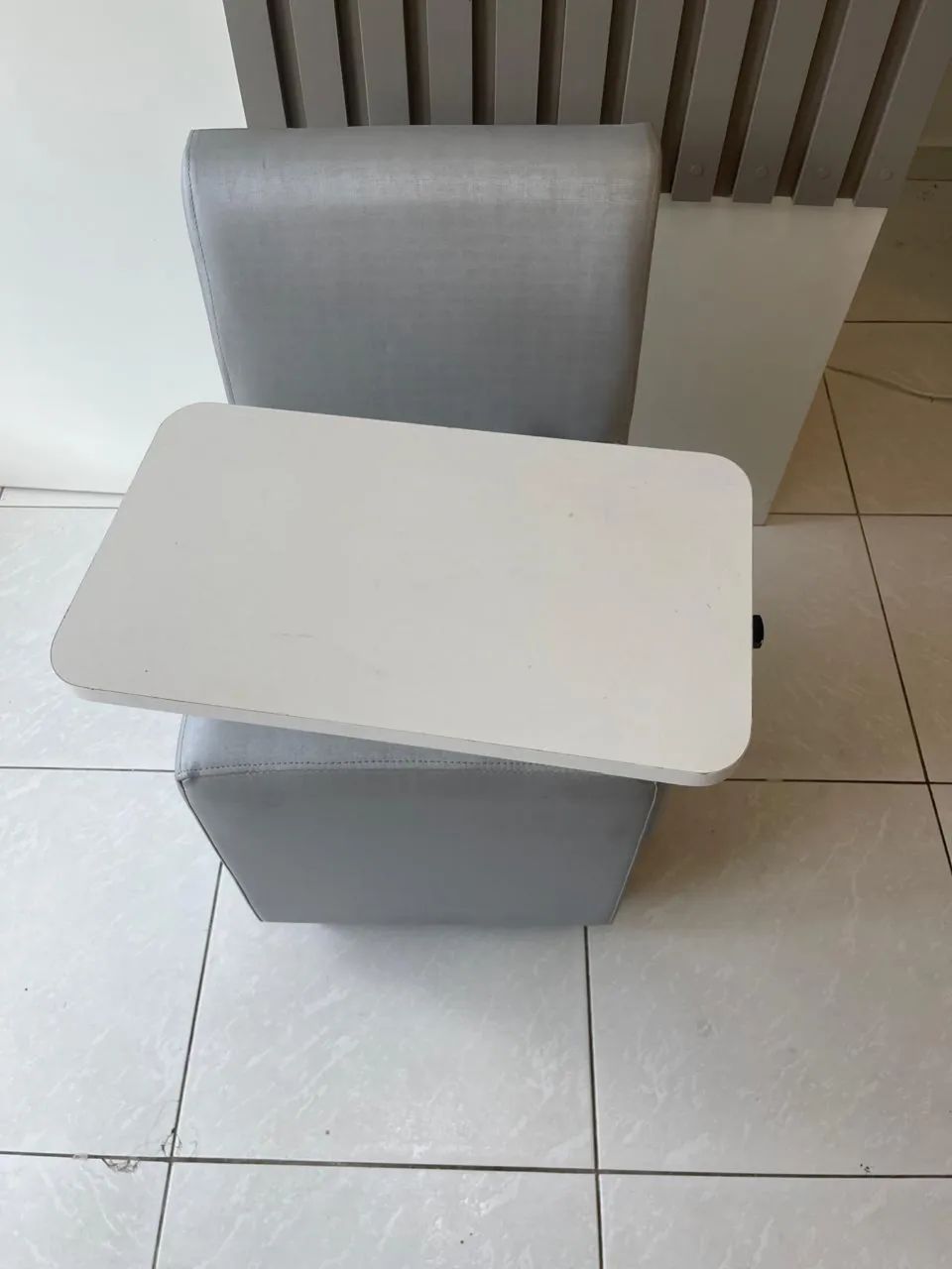 Cadeira para manicure (NUNCA USADA) - Foto 2