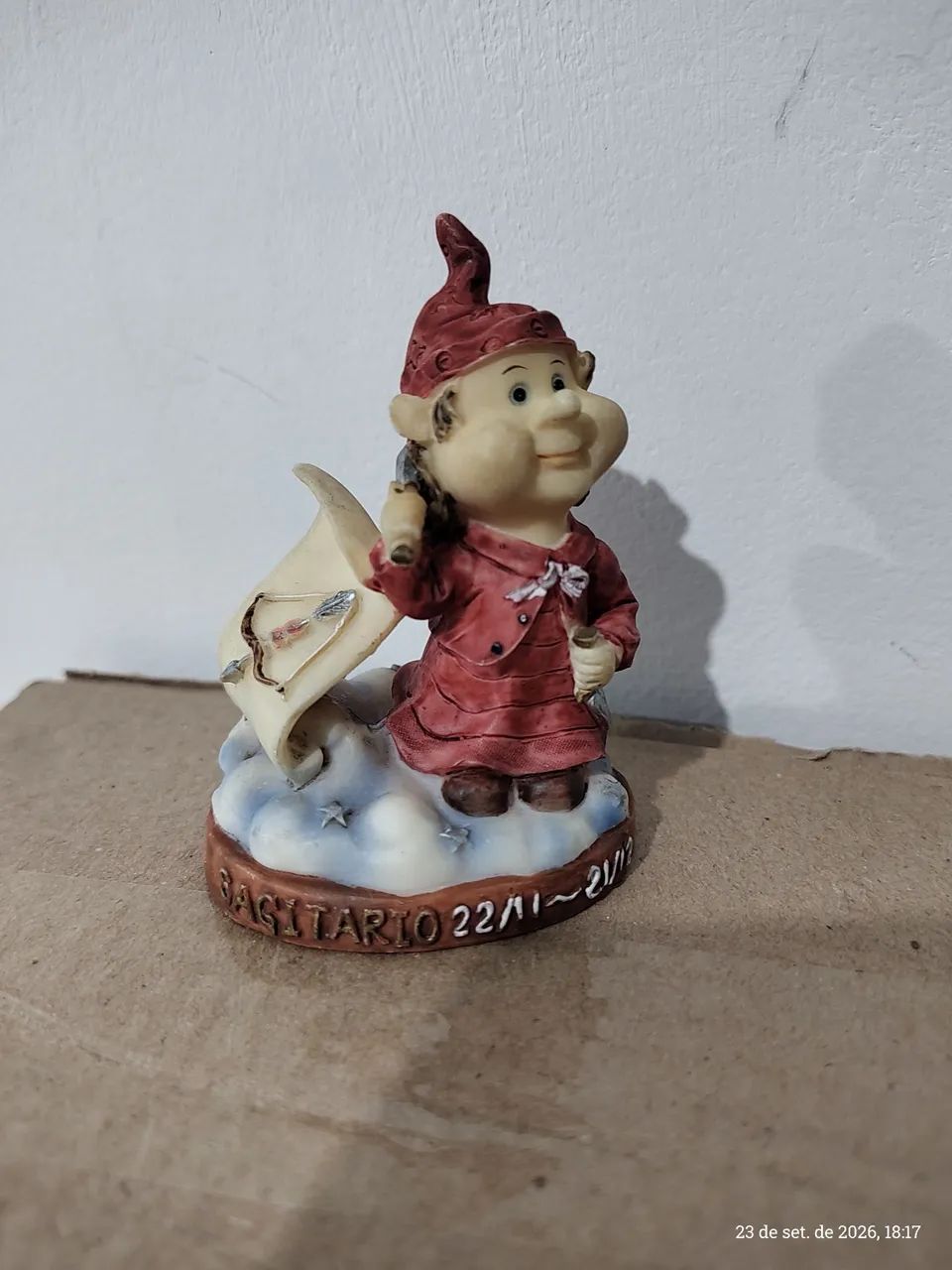 Escultura em resina resistente sagitário  - Foto 2