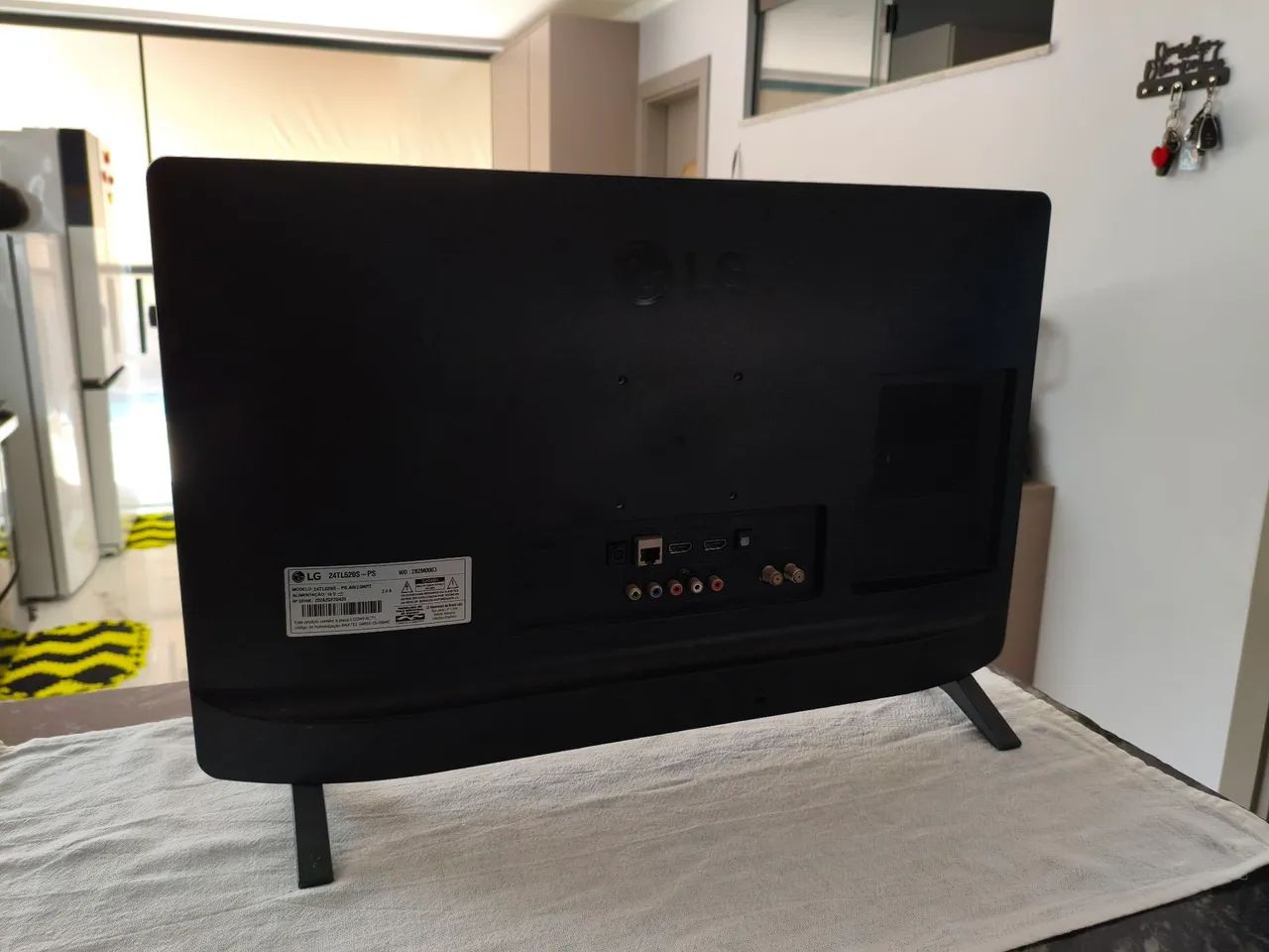 SMARTV LG 24 POLEGADAS  - Foto 3