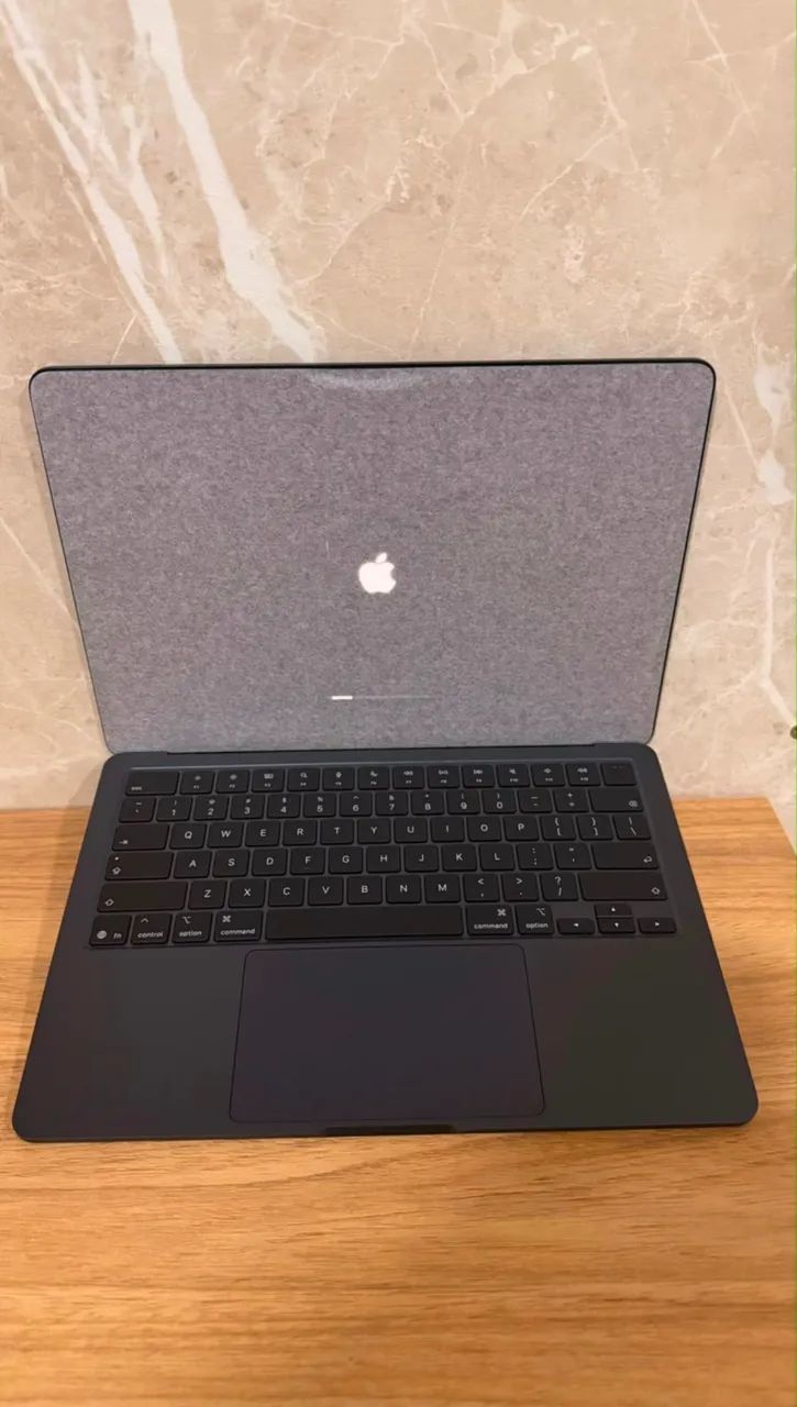 MacBook Air M5 512GB e 16 GB Midnight- NOVO  - Foto 2