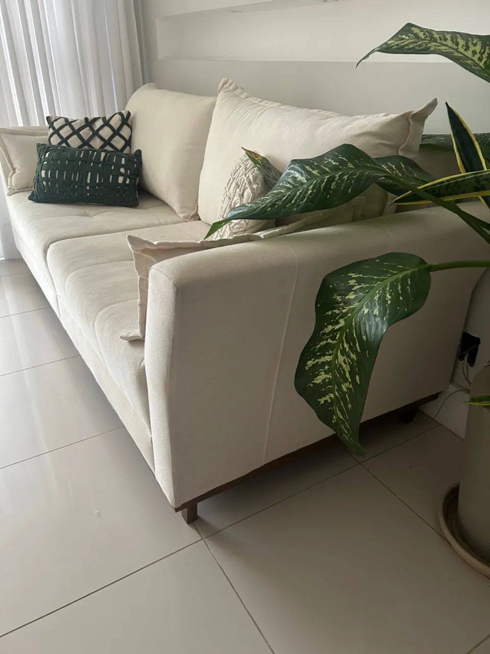 Sofá de linho bege  - Foto 2