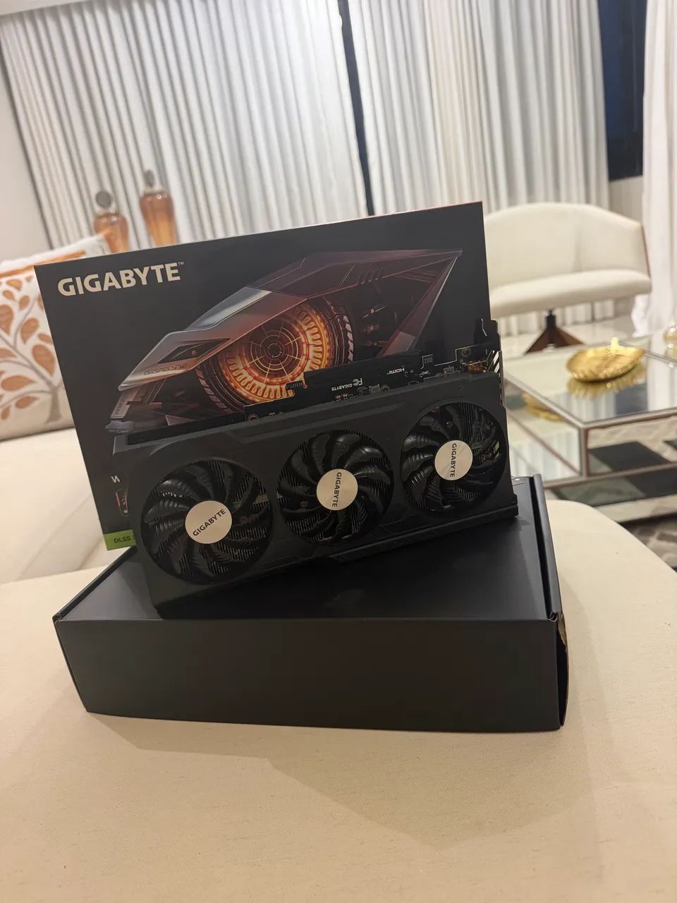 RTX 4070 SUPER GIGABYTE WINDFORCE OC 12G - Foto 3