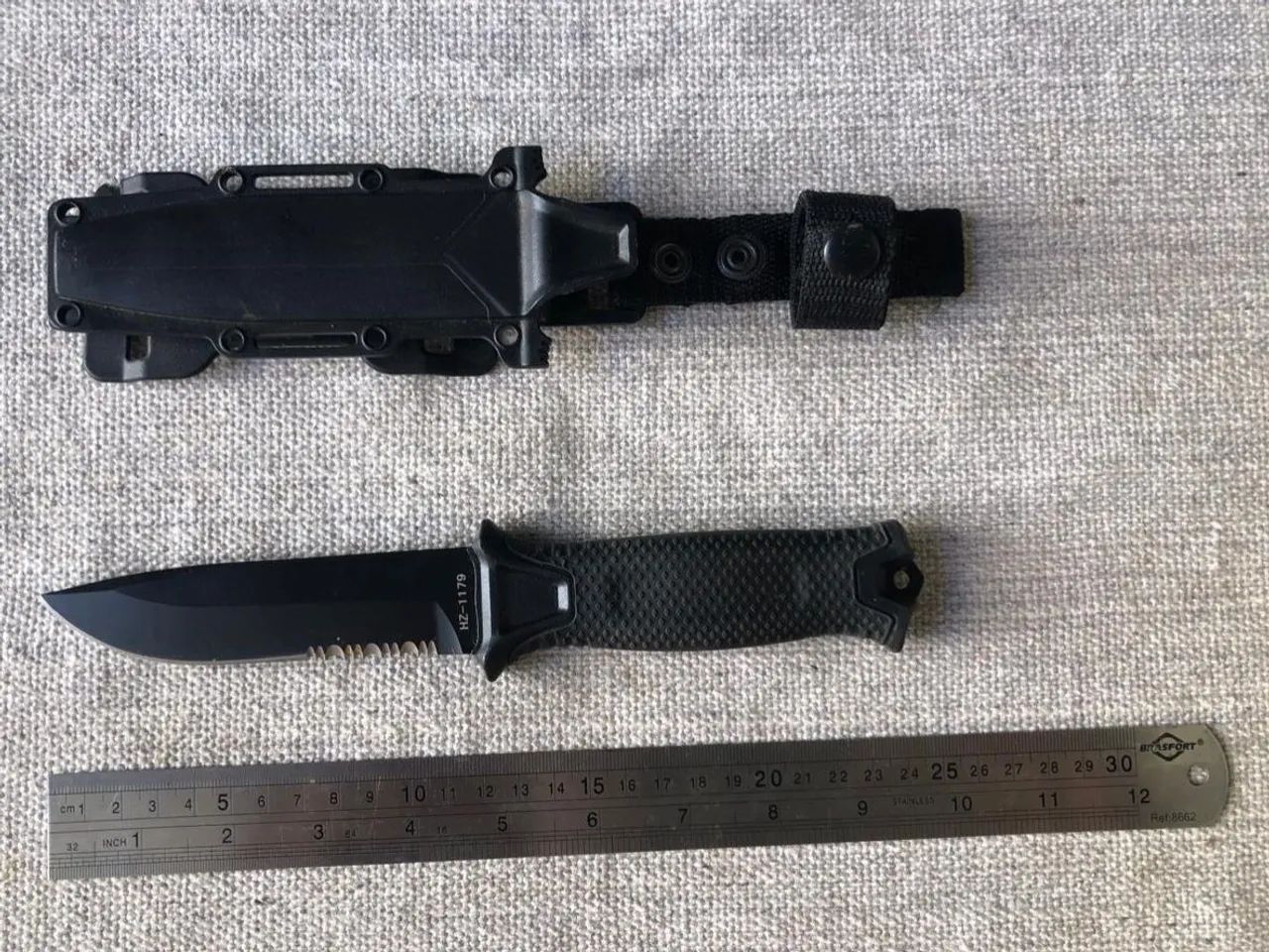 Faca Tática modelo Gerber - Foto 4