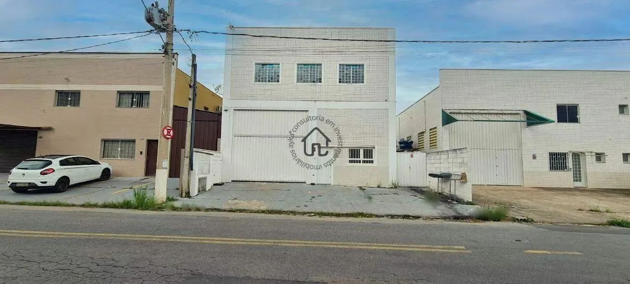 Galpão à venda na Vila João XXIII em Vinhedo.