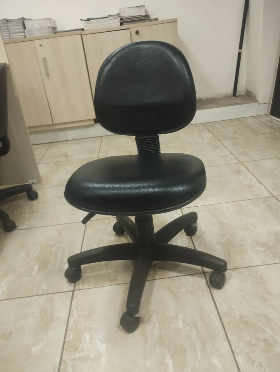 Cadeira para escritório  - Foto 2
