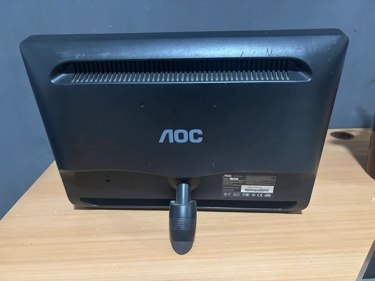 Monitor AOC LCD F19L - Foto 3