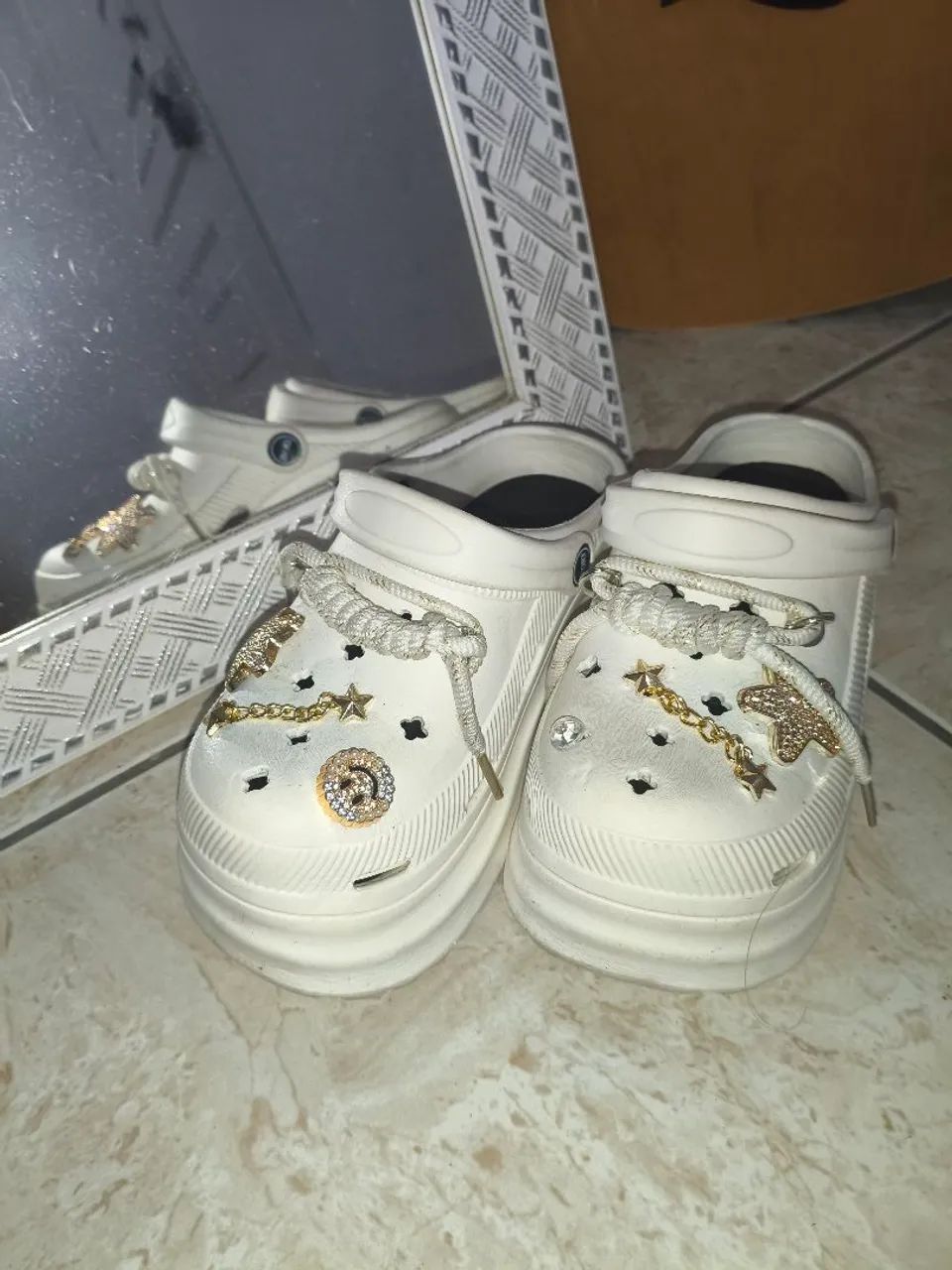 Crocs Babuche Plataforma  - Foto 2
