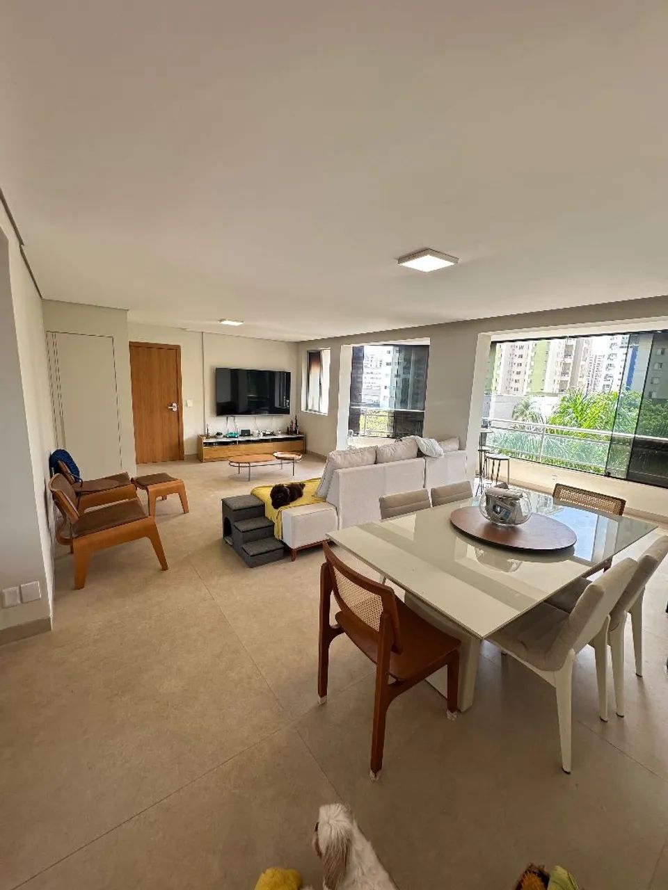 VENDO APARTAMENTO DE 4 QUARTOS EM ÁGUAS CLARAS