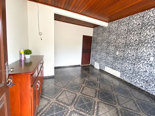 Venda !! Casa 4/4 3 Banheiros - Cidade Nova - Foto 3