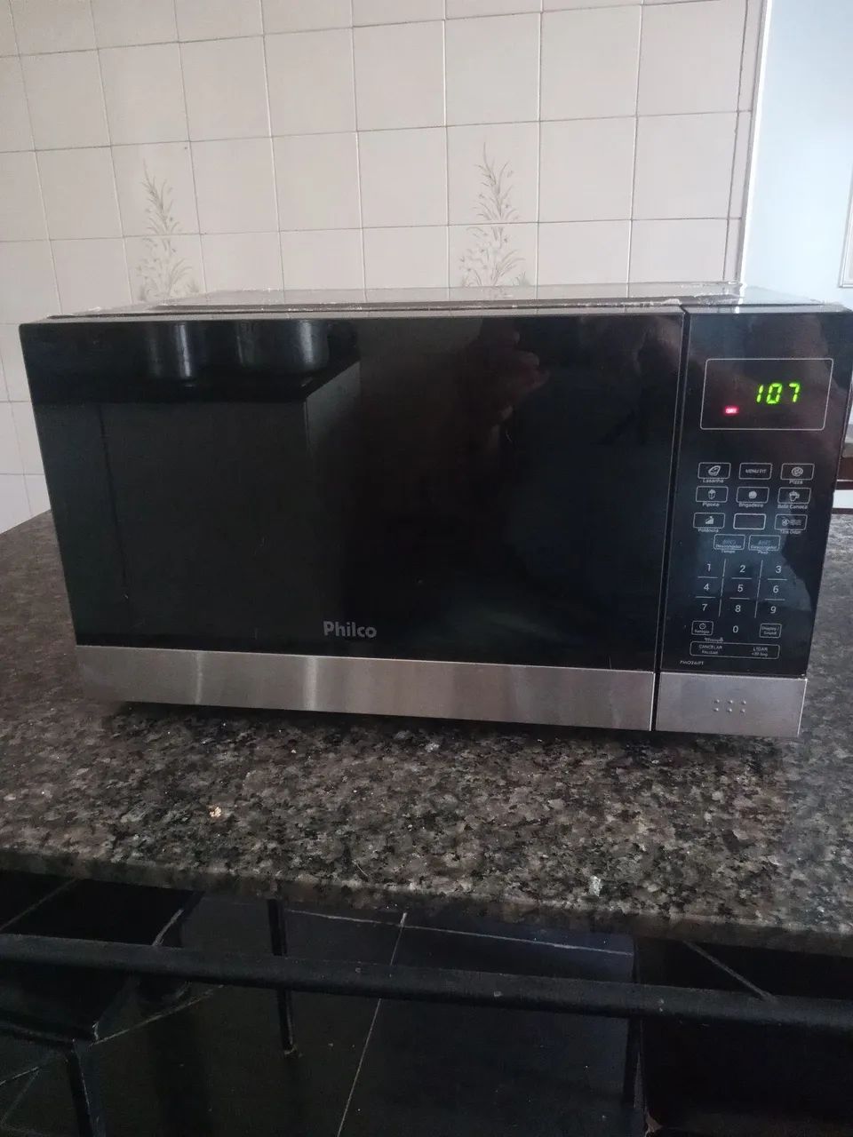 Microondas Philco de 26 litros de110,V