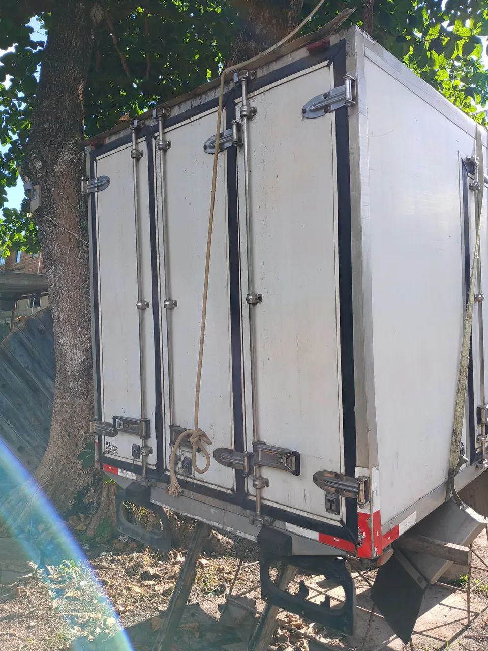 Baú Refrigerado KIA Bongo HR