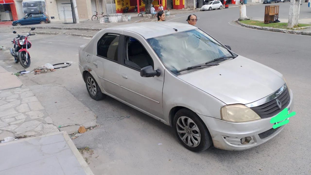 Renault Logan Expression Hi-flex 1.6 8V 4P 2011 - Foto 3