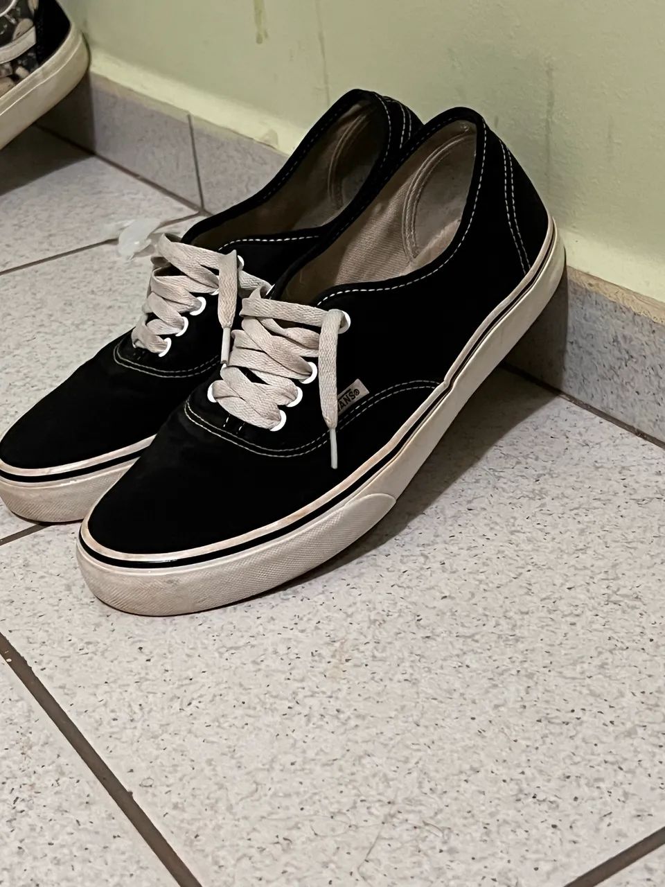 Tênis vans authentic