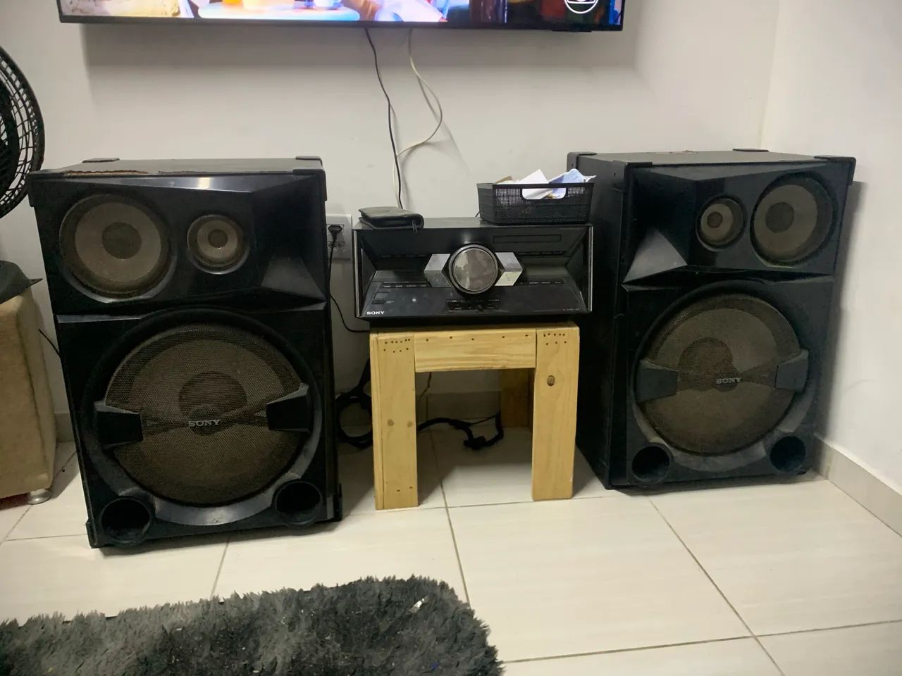 2 caixas de som Sony 