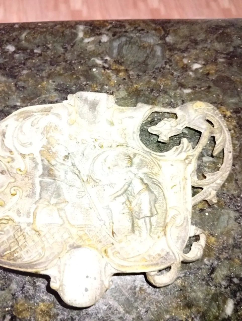 Antigo cinzeiro ART Deco em bronze - Foto 3