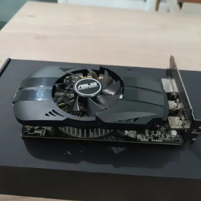 Placa de Vídeo ASUS GTX 1050 2GB GDDR5
