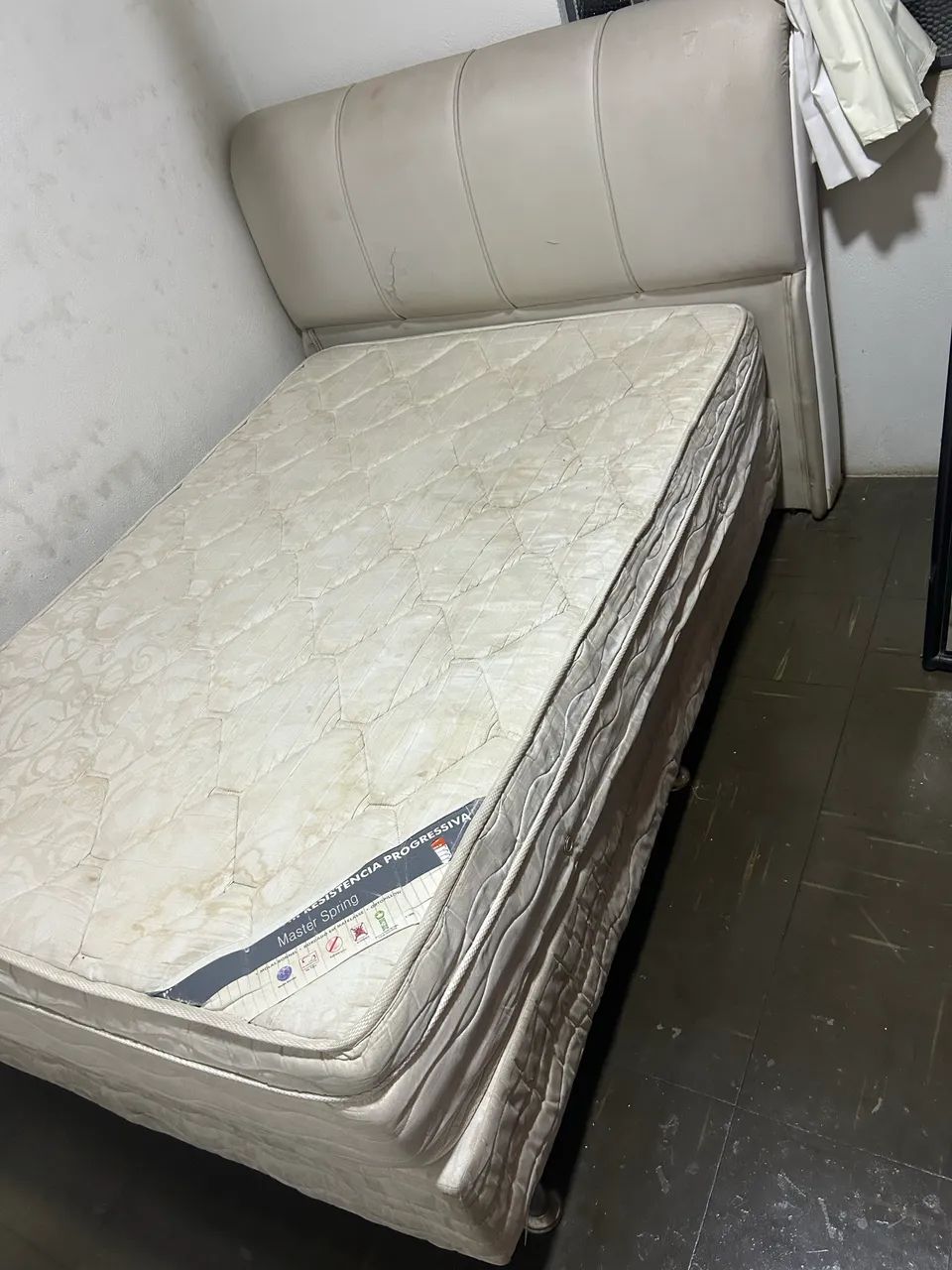 CAMA BOX + CABECEIRA