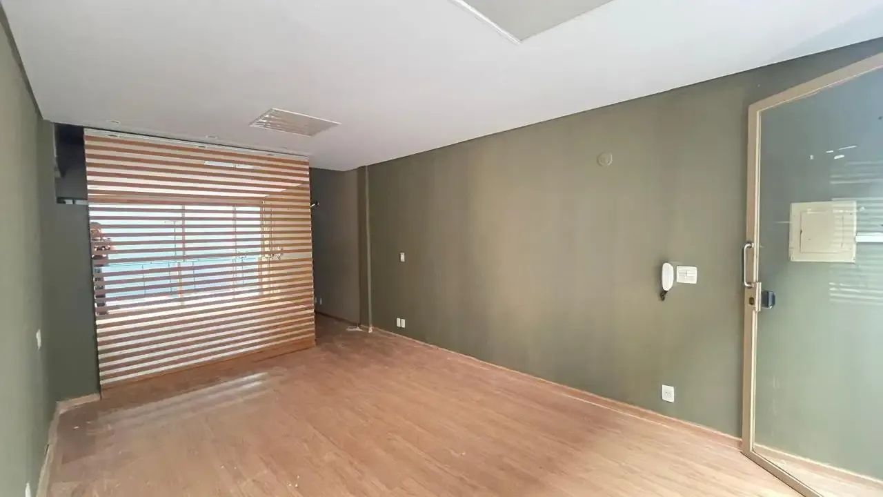 (73021) à venda - Sala com , no Santo Agostinho - Foto 2