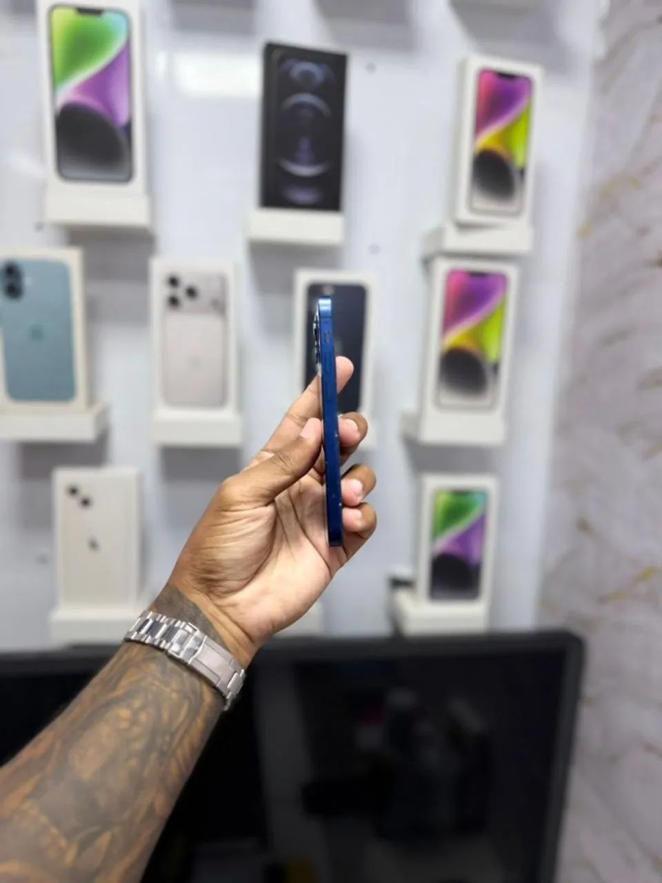 IPHONE 12 MINI 64GB<br>R$ 1.399,00 - Foto 2