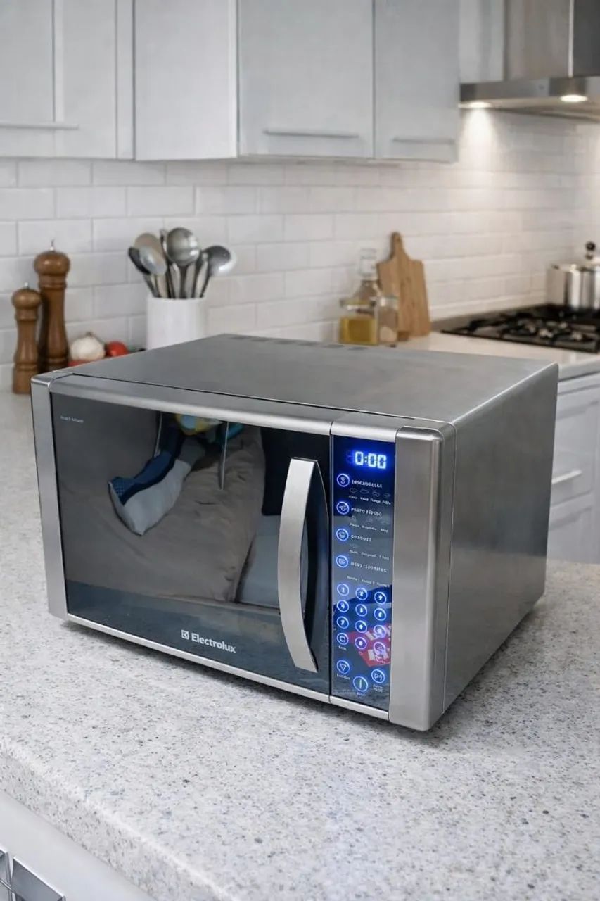 MICRO-ONDAS ELECTROLUX /de Inox com Grill 