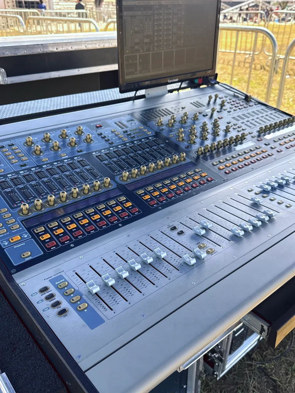 Digidesign venue profile com 4 DSP 48/32 - Foto 4