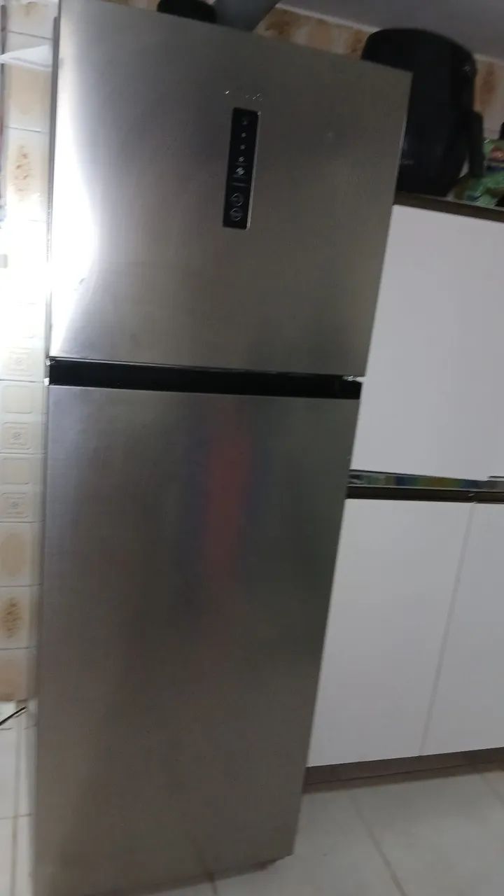 Geladeira Prata