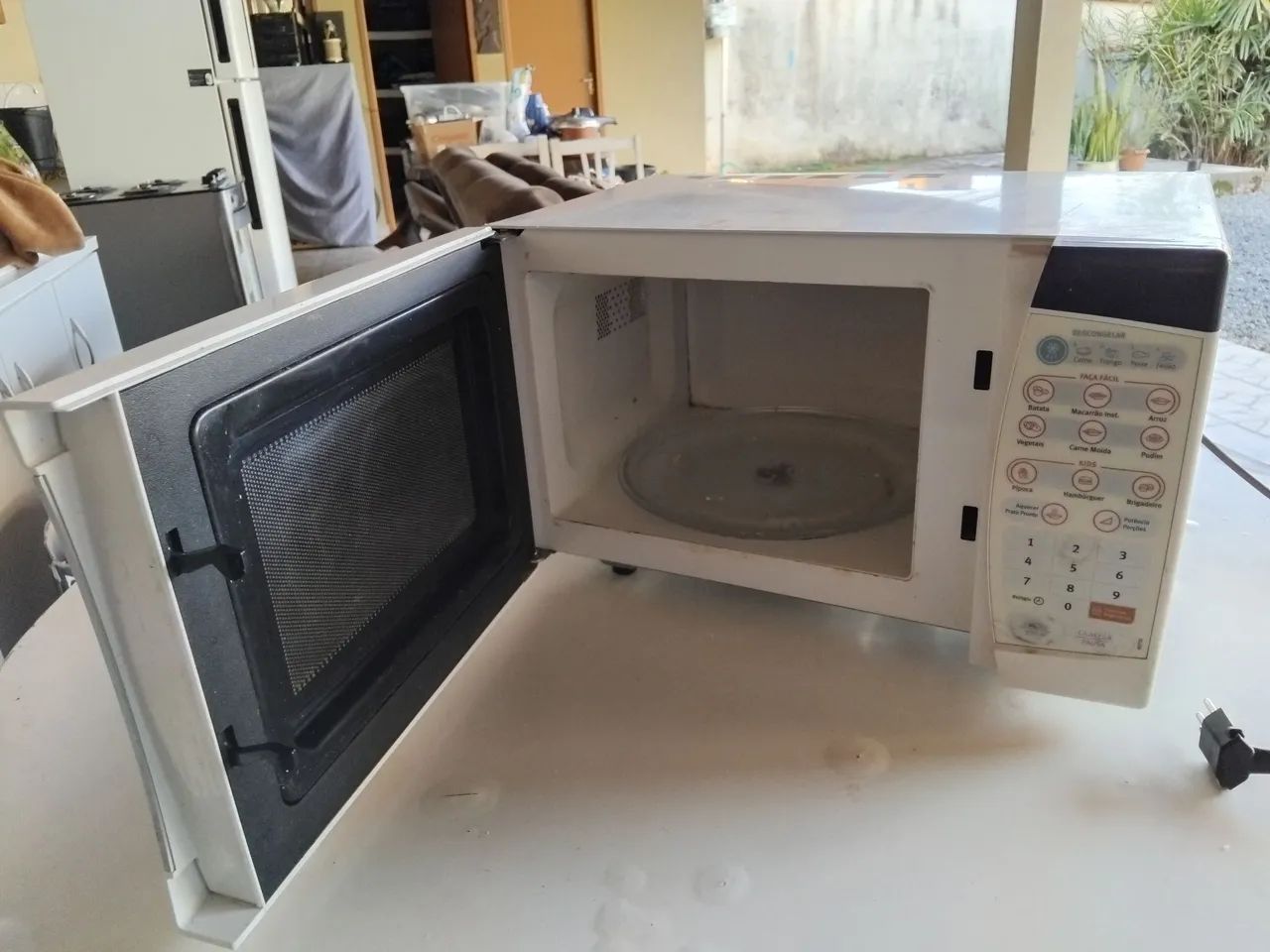 MICROONDAS 20L ELETROLUX  - Foto 2
