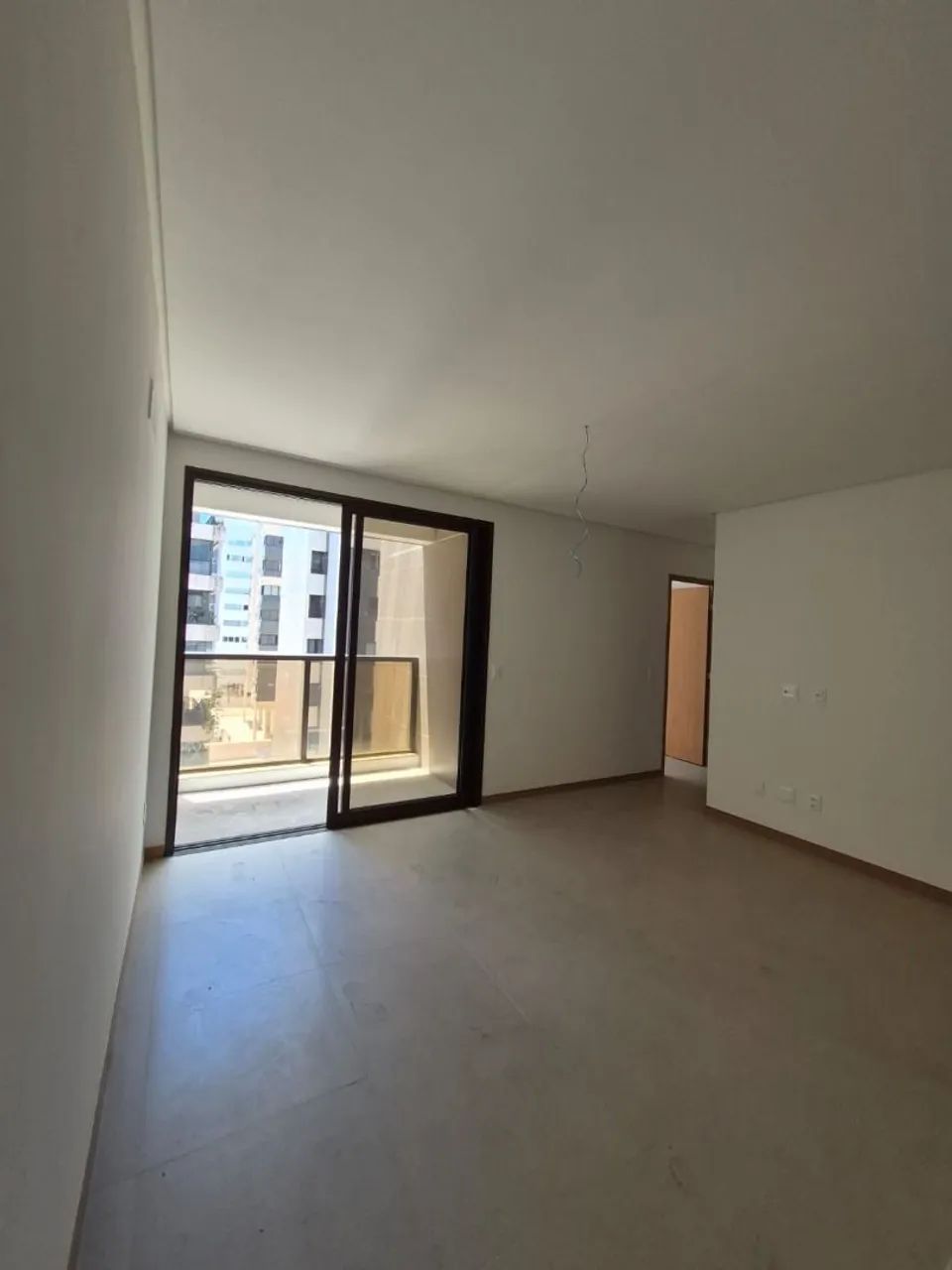 NOVO, NASCENTE E COM ABERTURA PARA A RUA | VERSA PONTA VERDE - Foto 4