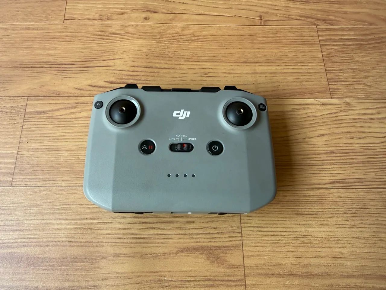 Controle DJI RCN1 COM DEFEITO  - Foto 3