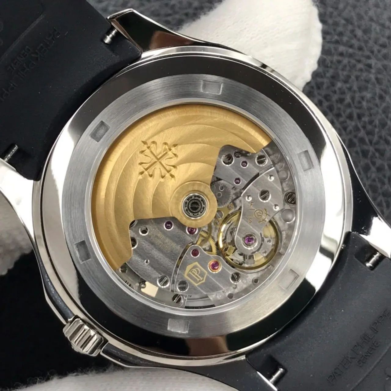 Relogio Patek phillippe Aquanaut 40mm - Foto 4