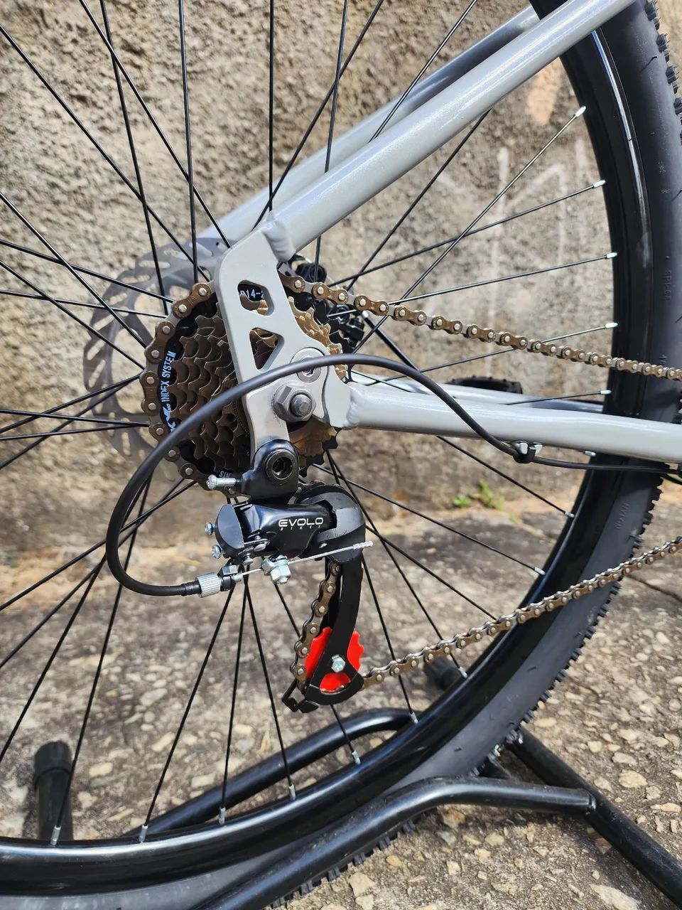 Bicicleta aro 29 Alumínio 21 Marchas Ótimo Valor - Foto 2