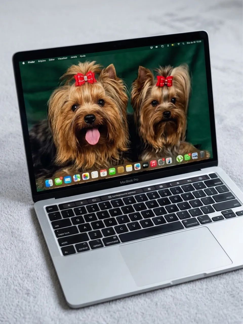 MacBook Pro 2019 13-inch TOUCH BAR com Magic Mouse novo