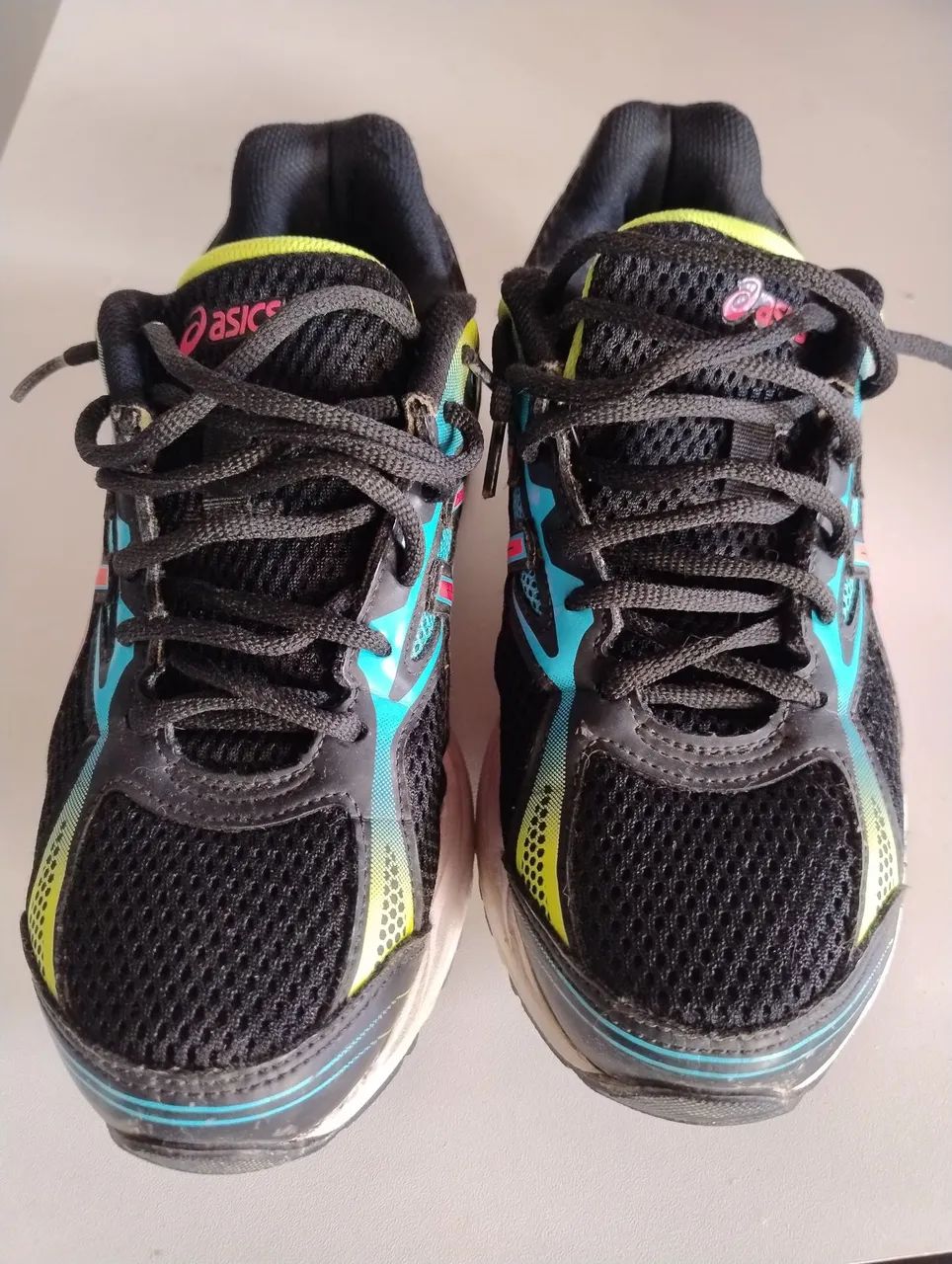 Tênis Asics 
