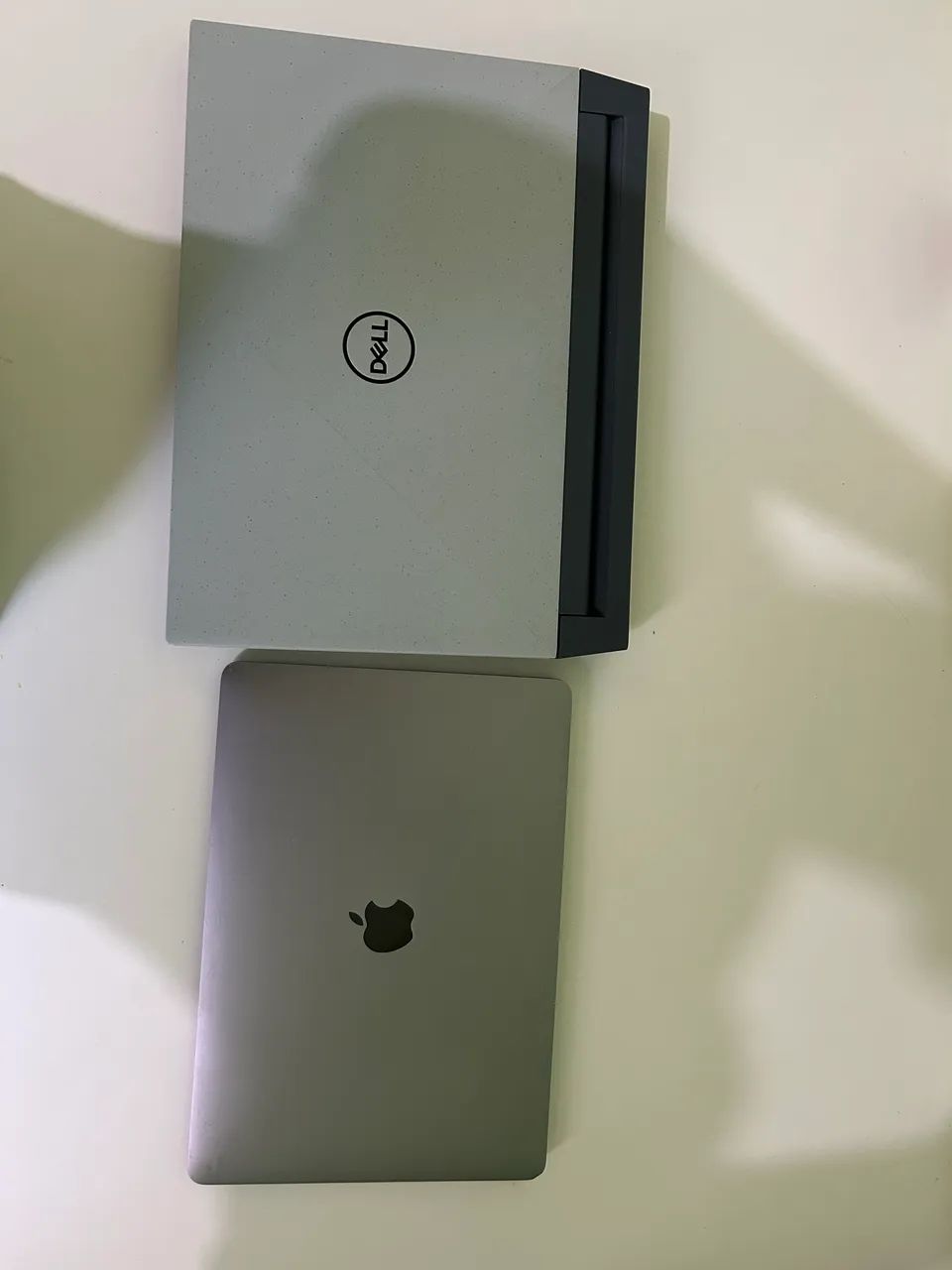 Lote 1 notebook Dell 1 MacBook Air M1