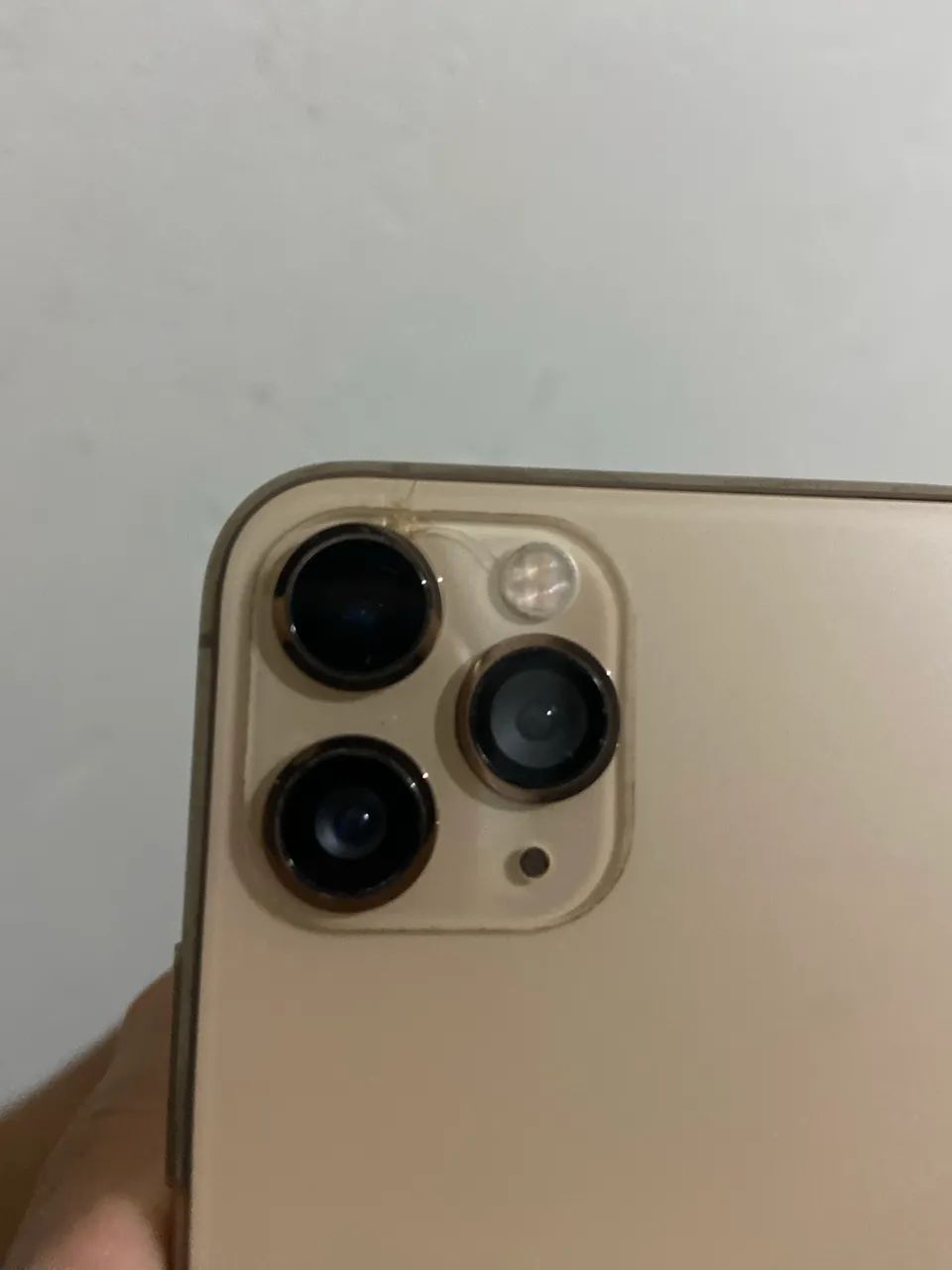 IPHONE 11 pro dourado  - Foto 2