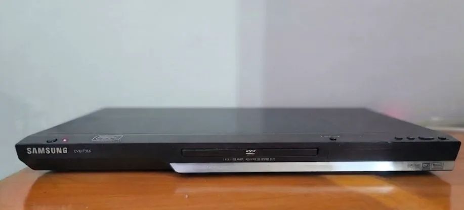 DVD Player da marca Samsung, modelo DVD-P366