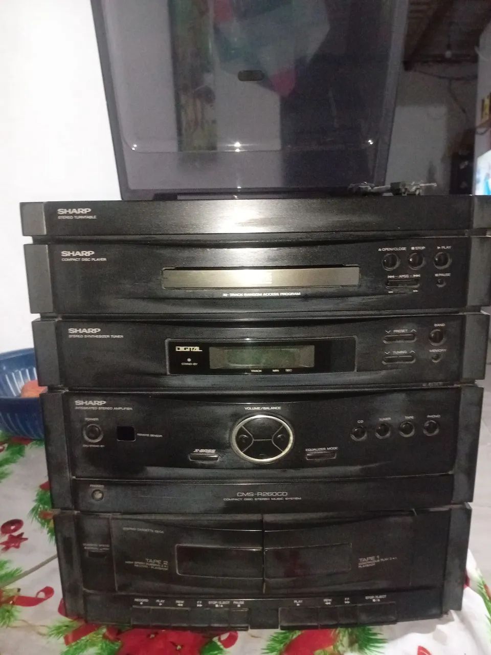 Sharp CMS-R260CD no estado 