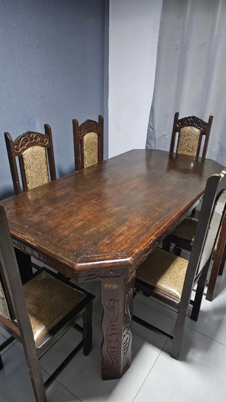 Conjunto de Jantar - Mesa em Sucupira com 6 Cadeiras Estofadas - Foto 2