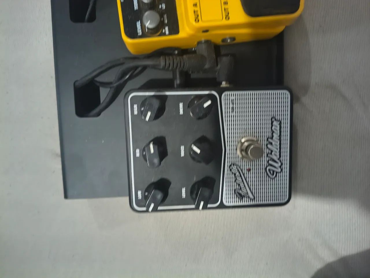 Pedais de guitarra - Foto 4