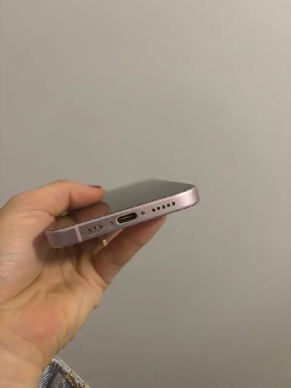 iPhone 15 rosa 128g semi novo - Foto 4