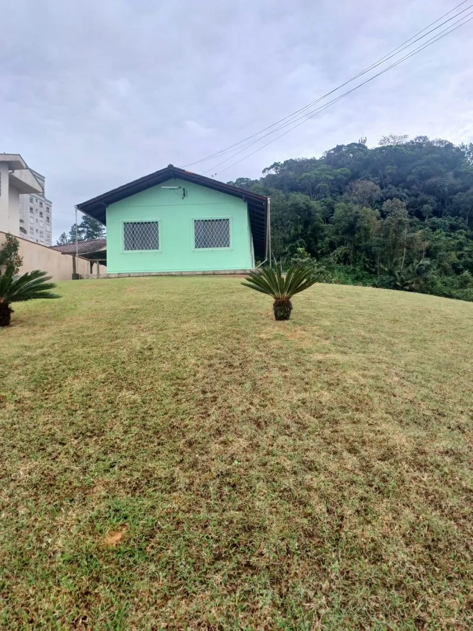 Alugo casa no centro de Guaramirim 